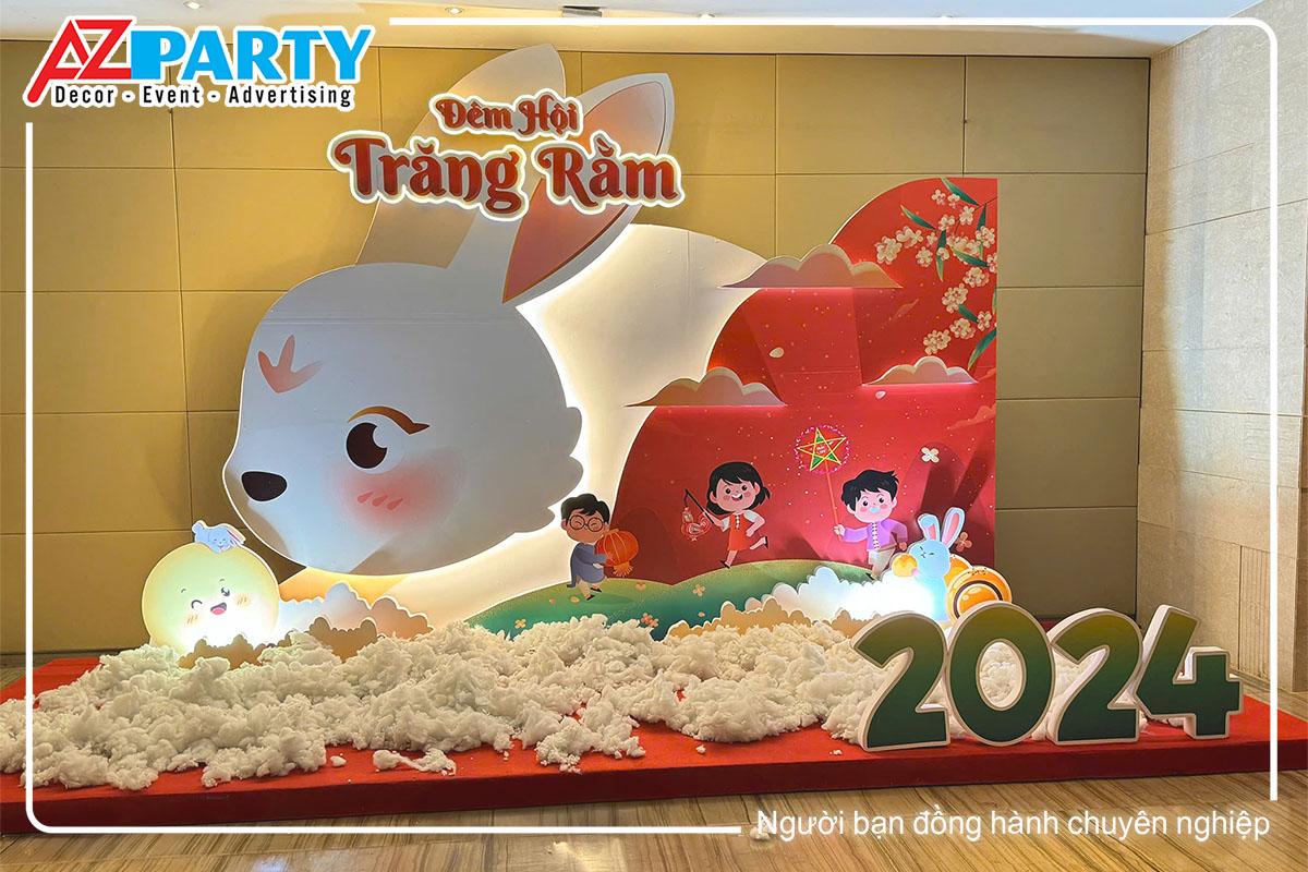 backdrop trang trí đơn giản với điểm nhấn là chú thỏ trắng và mây 